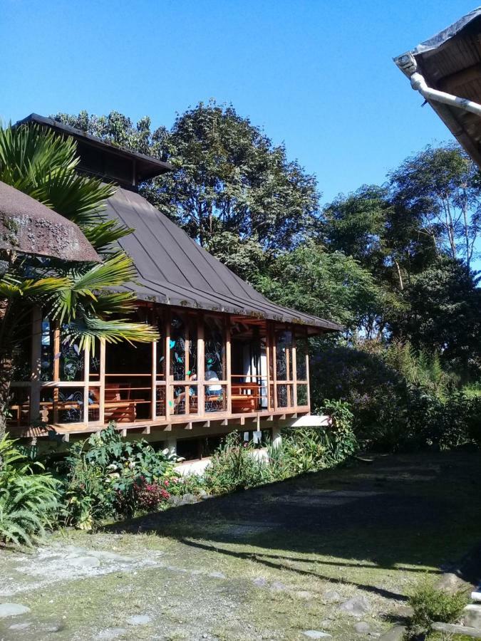 Hosteria La Roulotte - Mindo Buitenkant foto
